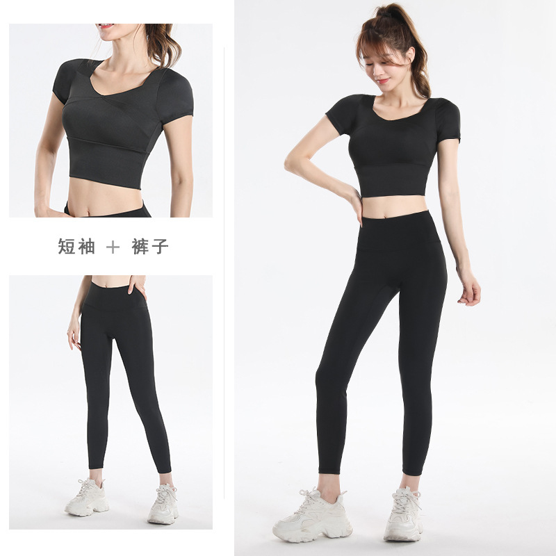 Completo Sportivo Asciugatura  - Yoga Fitness Top recensione e prezzo