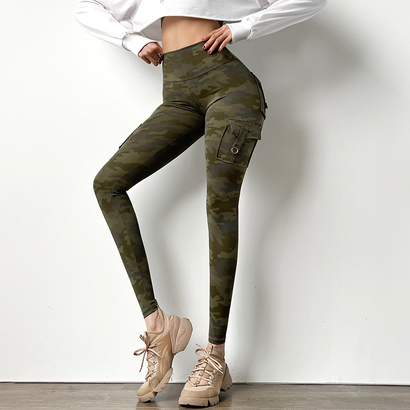 Online Celebrity Camouflage To - Yoga Fitness Online recensione e prezzo