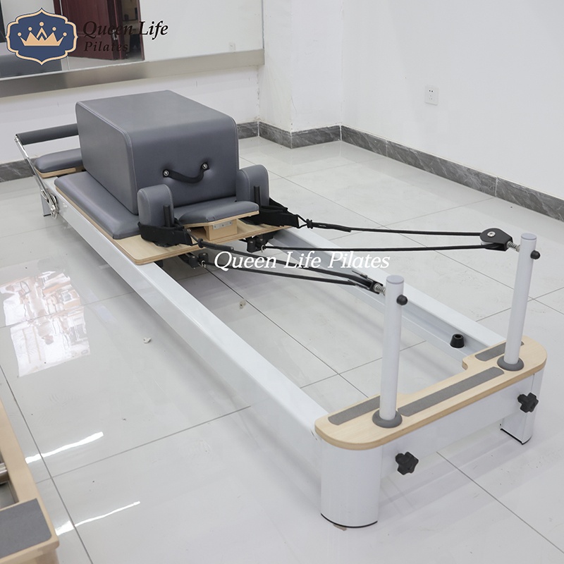 Macchina Pilates Reformer in L - Yoga Fitness Reformer recensione e prezzo