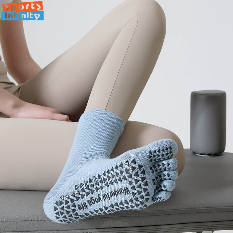 Calzini da yoga alla moda con  - Yoga Fitness Dance recensione e prezzo