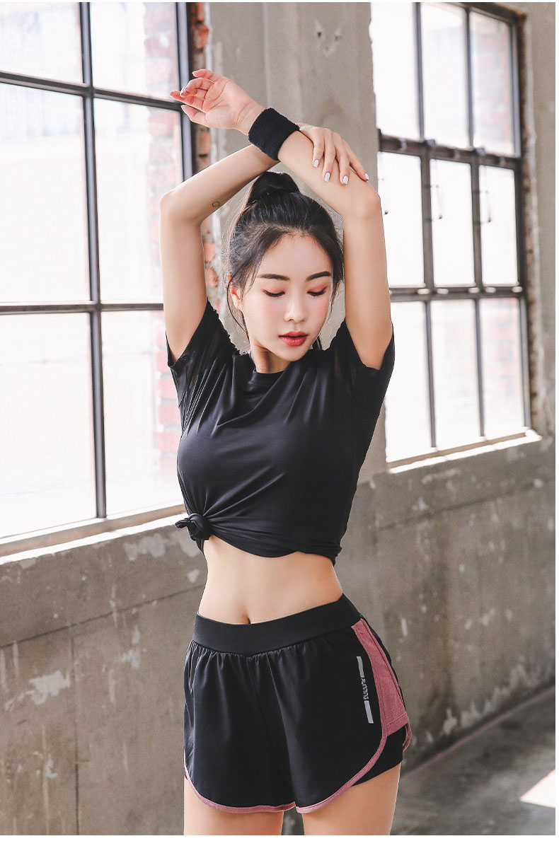 Set di Abbigliamento Sportivo  - Yoga Fitness Online recensione e prezzo